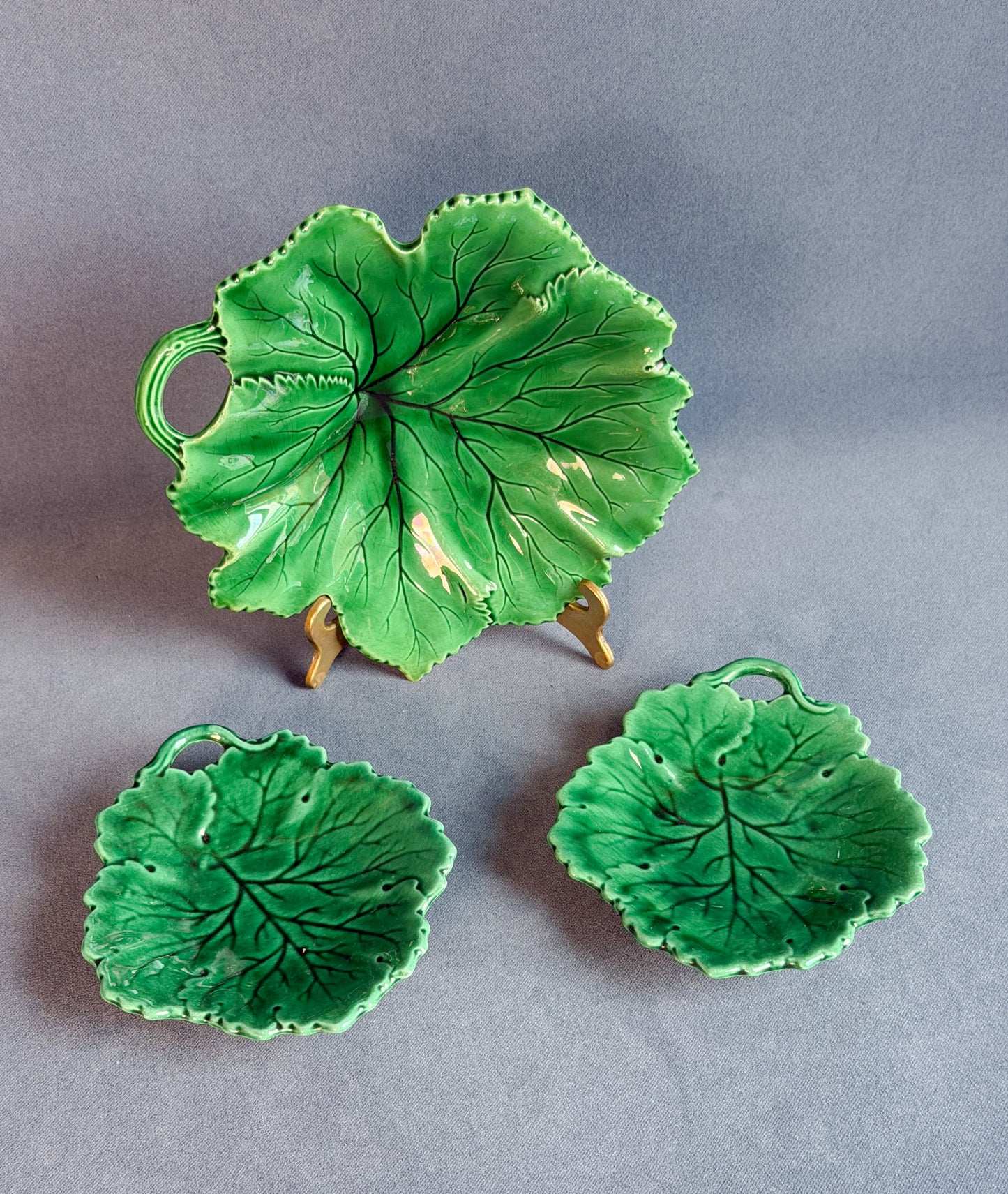 19th c. French Majolica Leaf Dish (Large)
