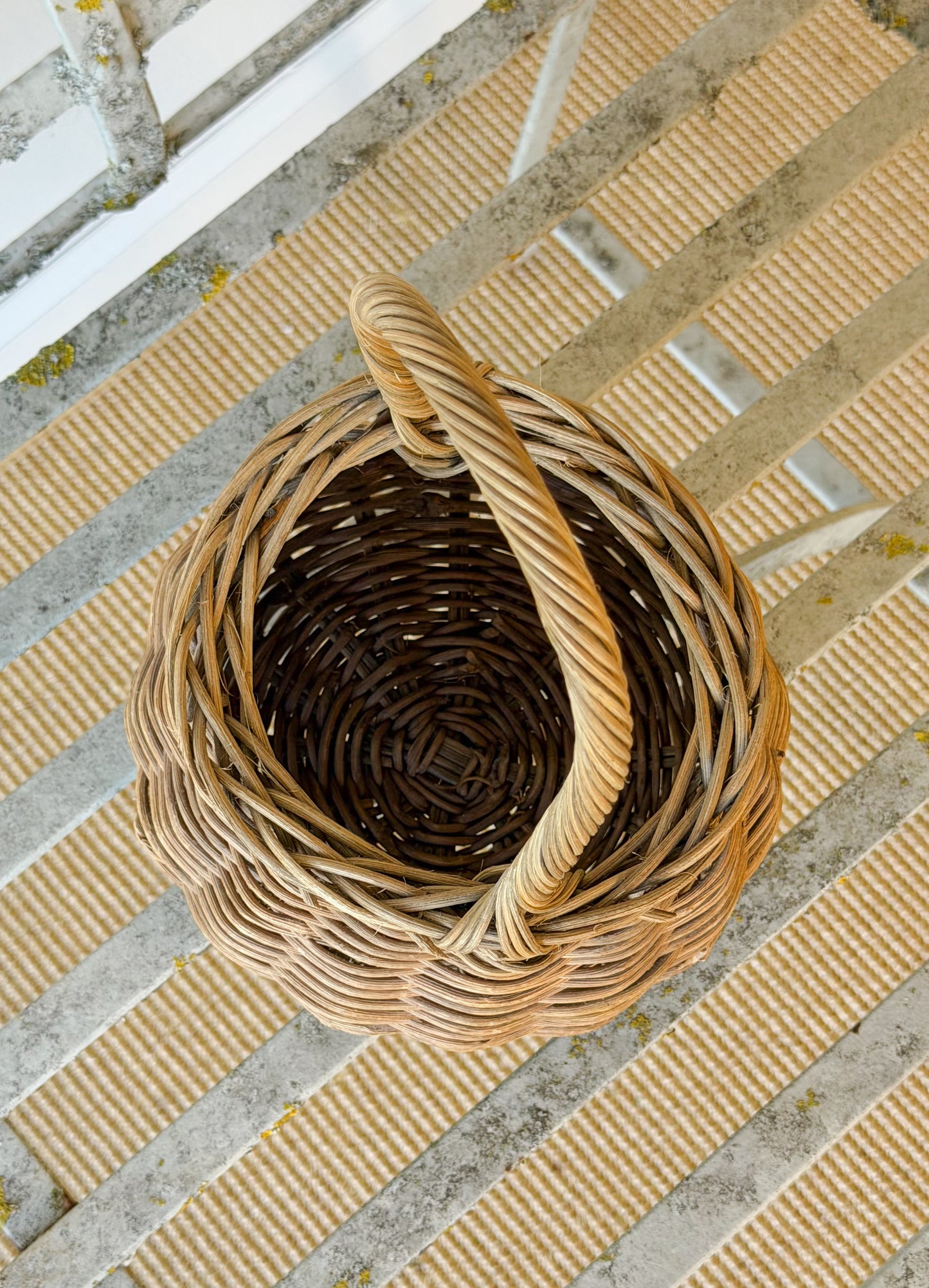 Petite Vintage Woven Rattan Basket (Lighter Brown)
