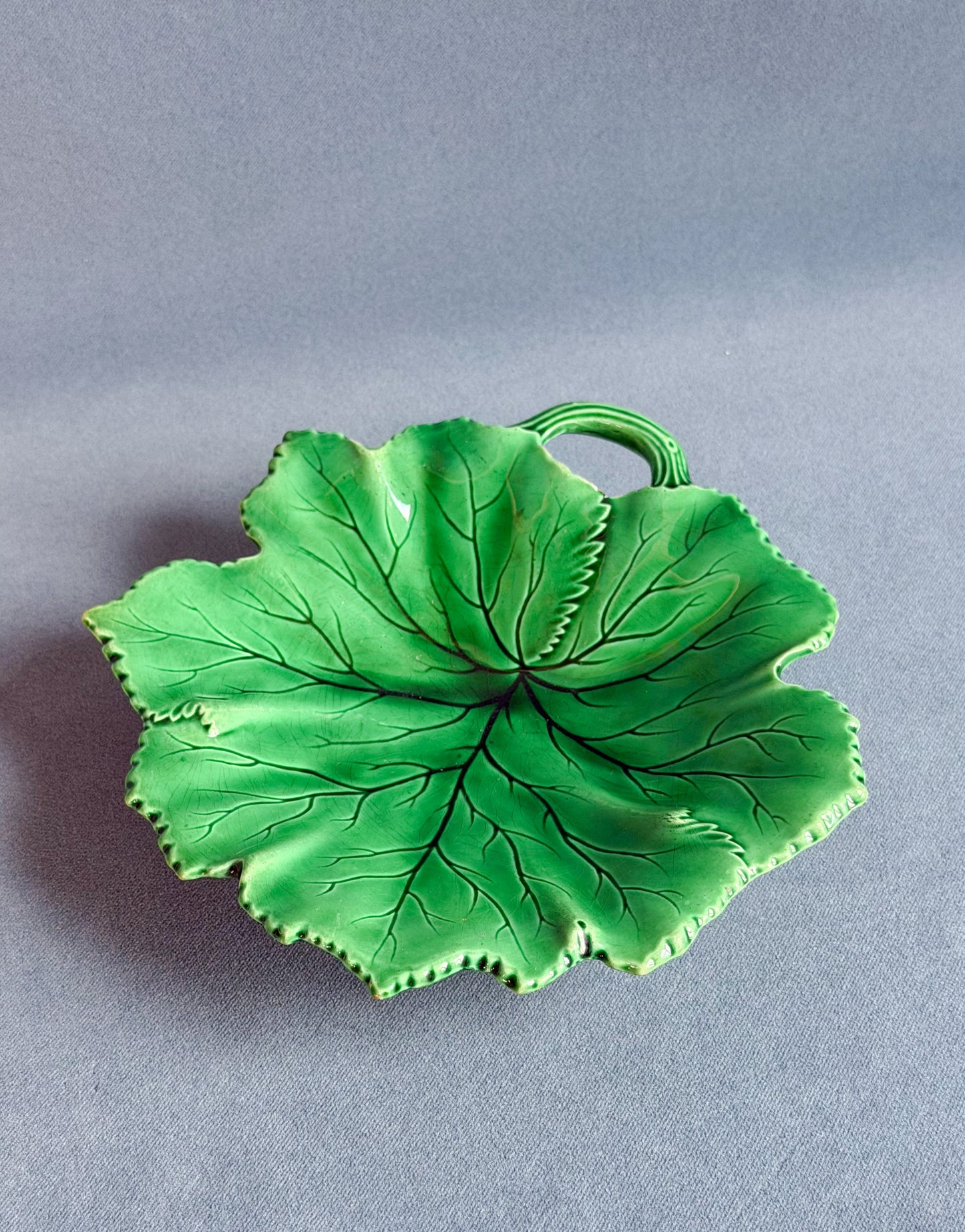 19th c. French Majolica Leaf Dish (Large)