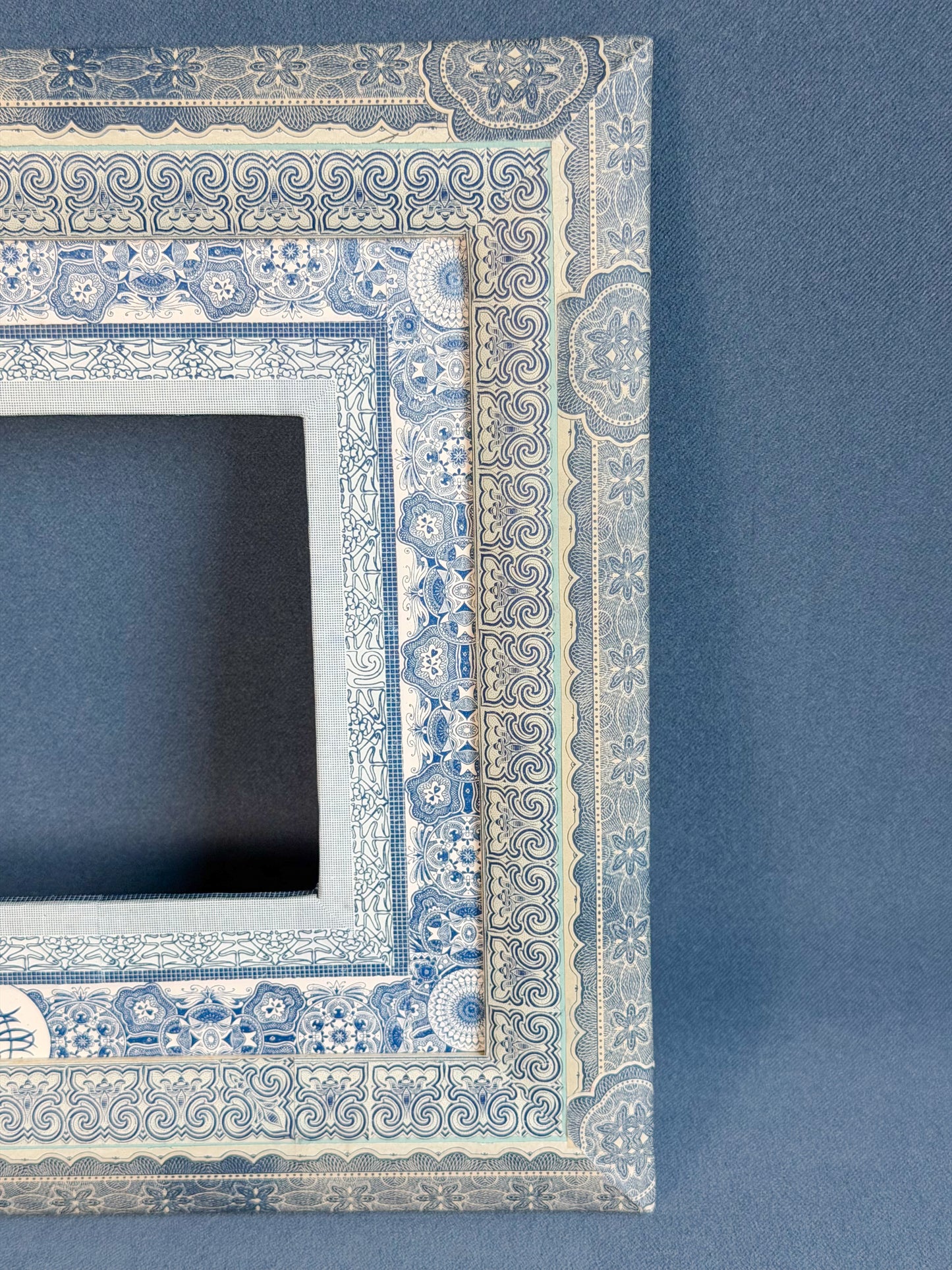 French Découpage Frame No. 1
