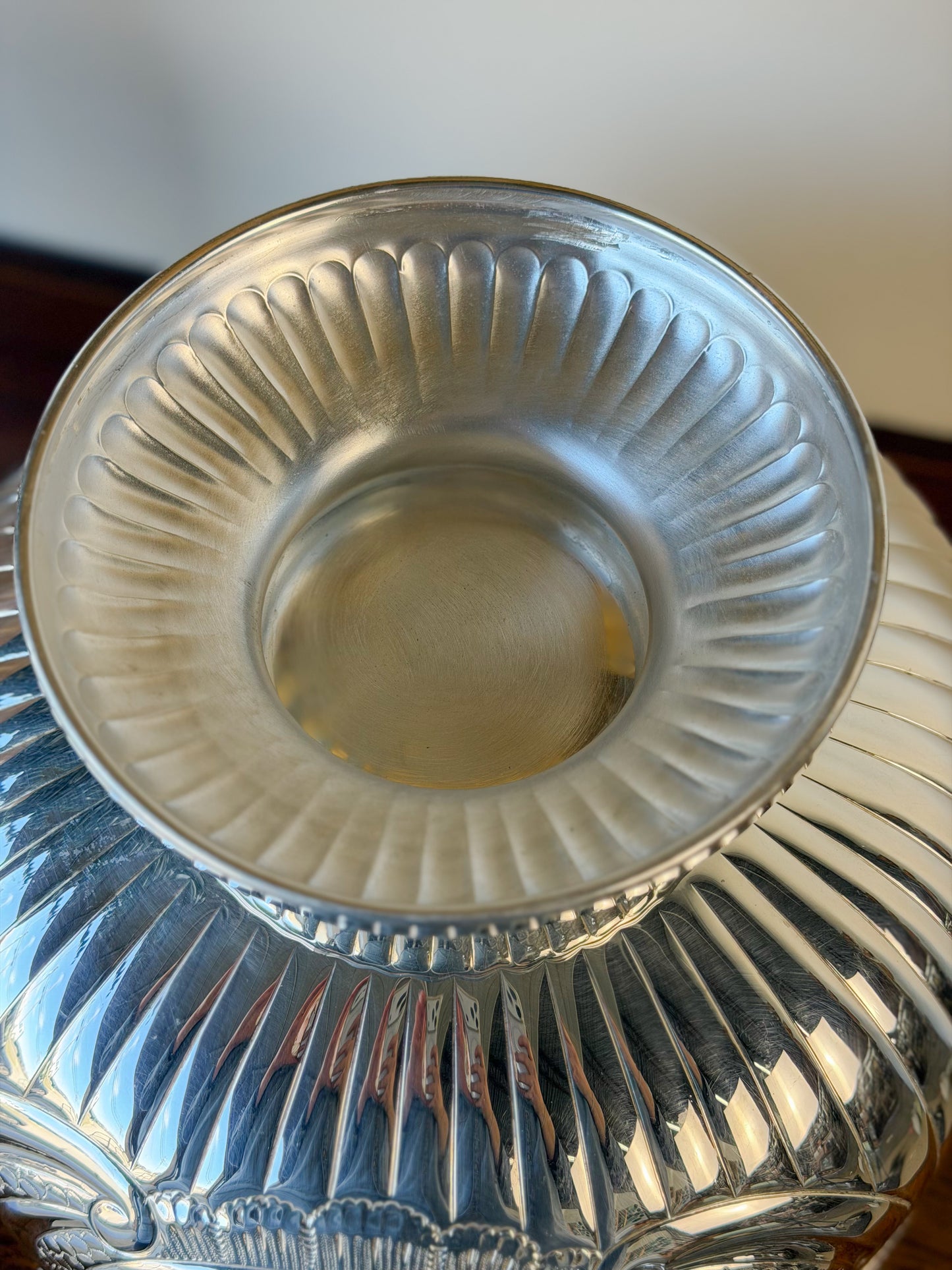 Vintage William & Mary Reproduction Punch Bowl