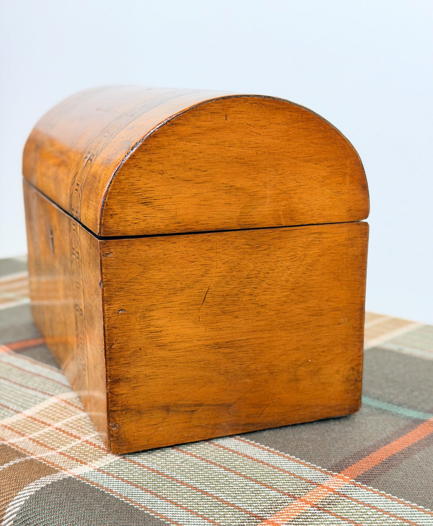 Antique Burl Walnut Dome Top Tea Caddy