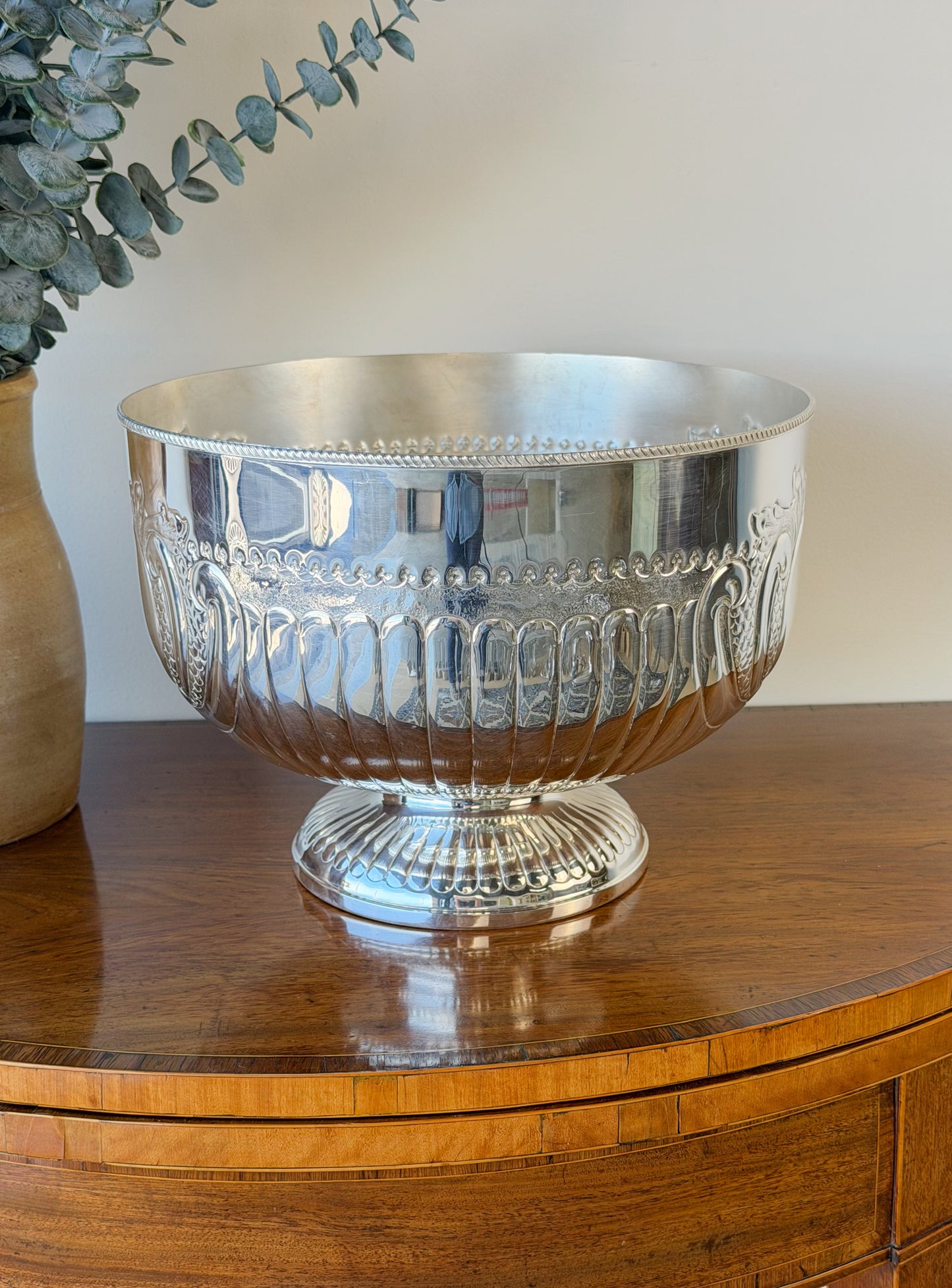 Vintage William & Mary Reproduction Punch Bowl