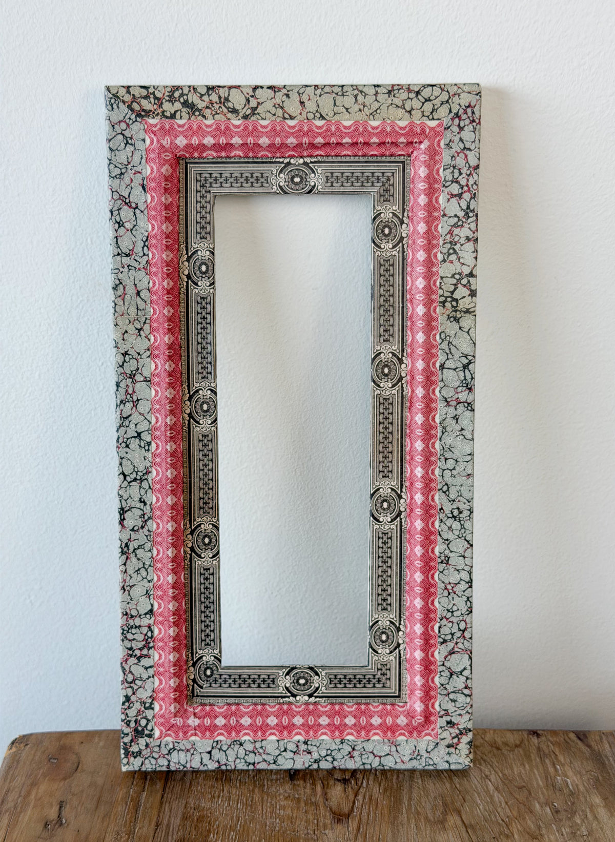 French Découpage Frame No. IV | Black/Red Marbled Exterior