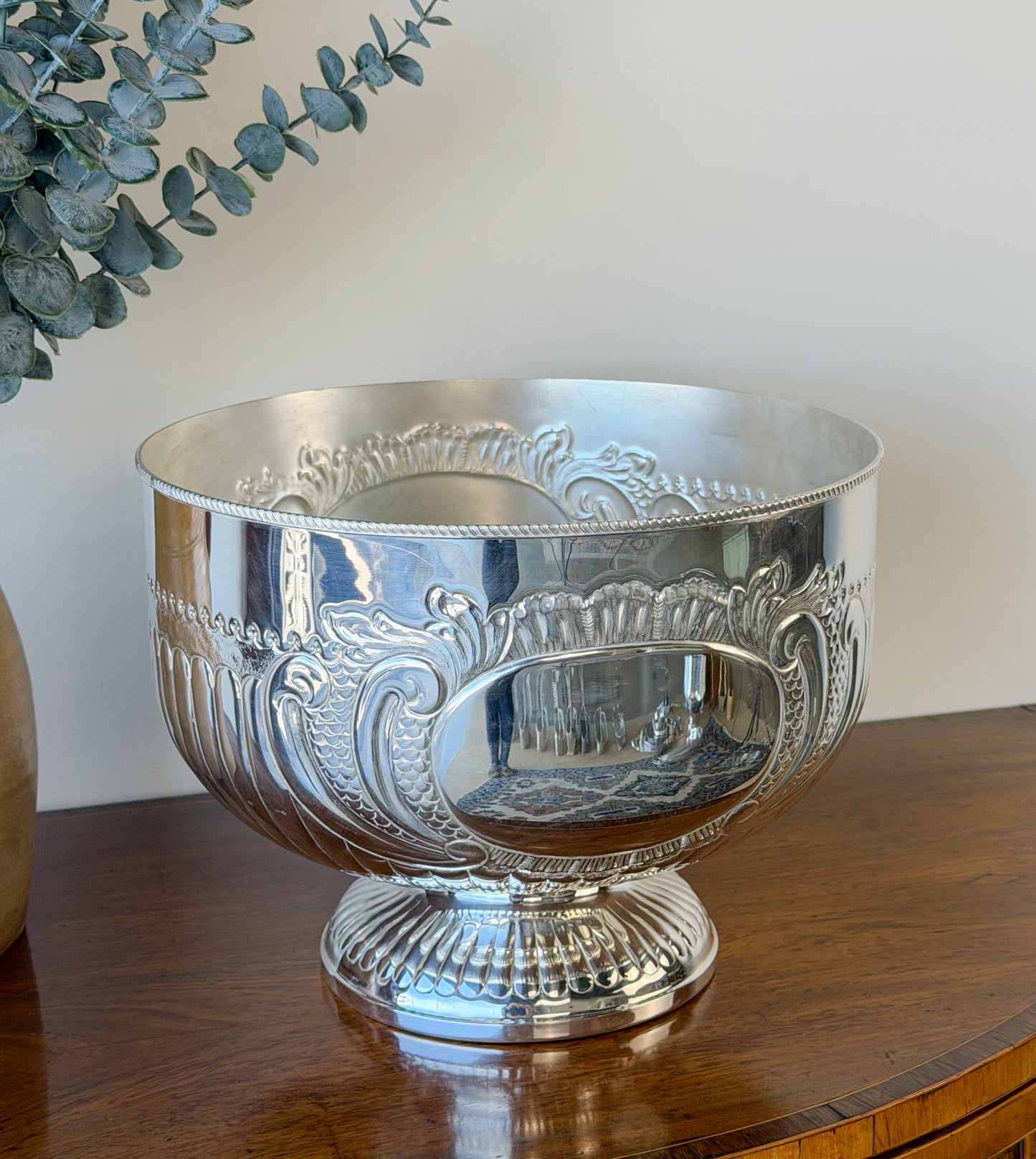 Vintage William & Mary Reproduction Punch Bowl