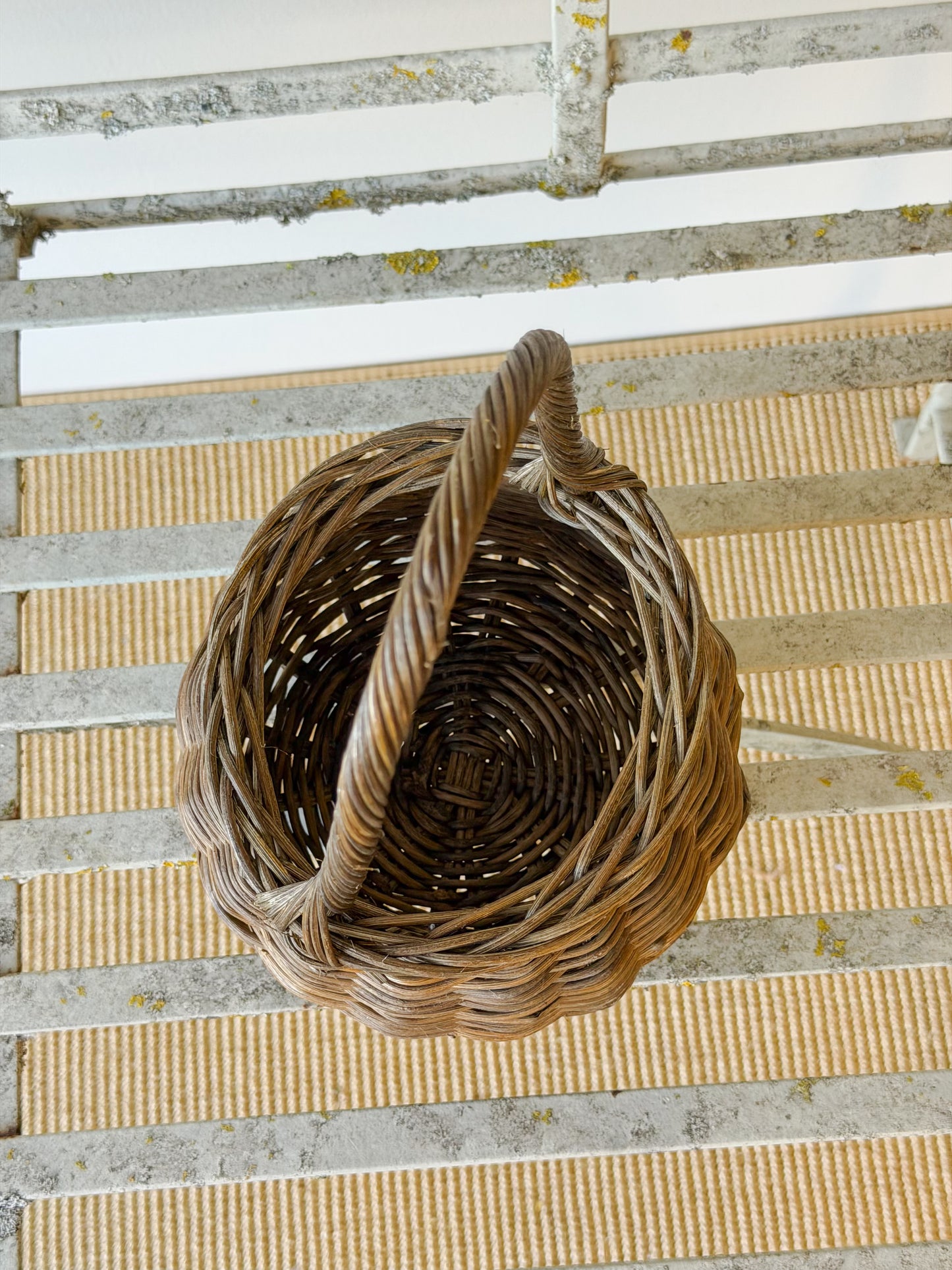 Petite Vintage Woven Rattan Basket (Darker Brown)