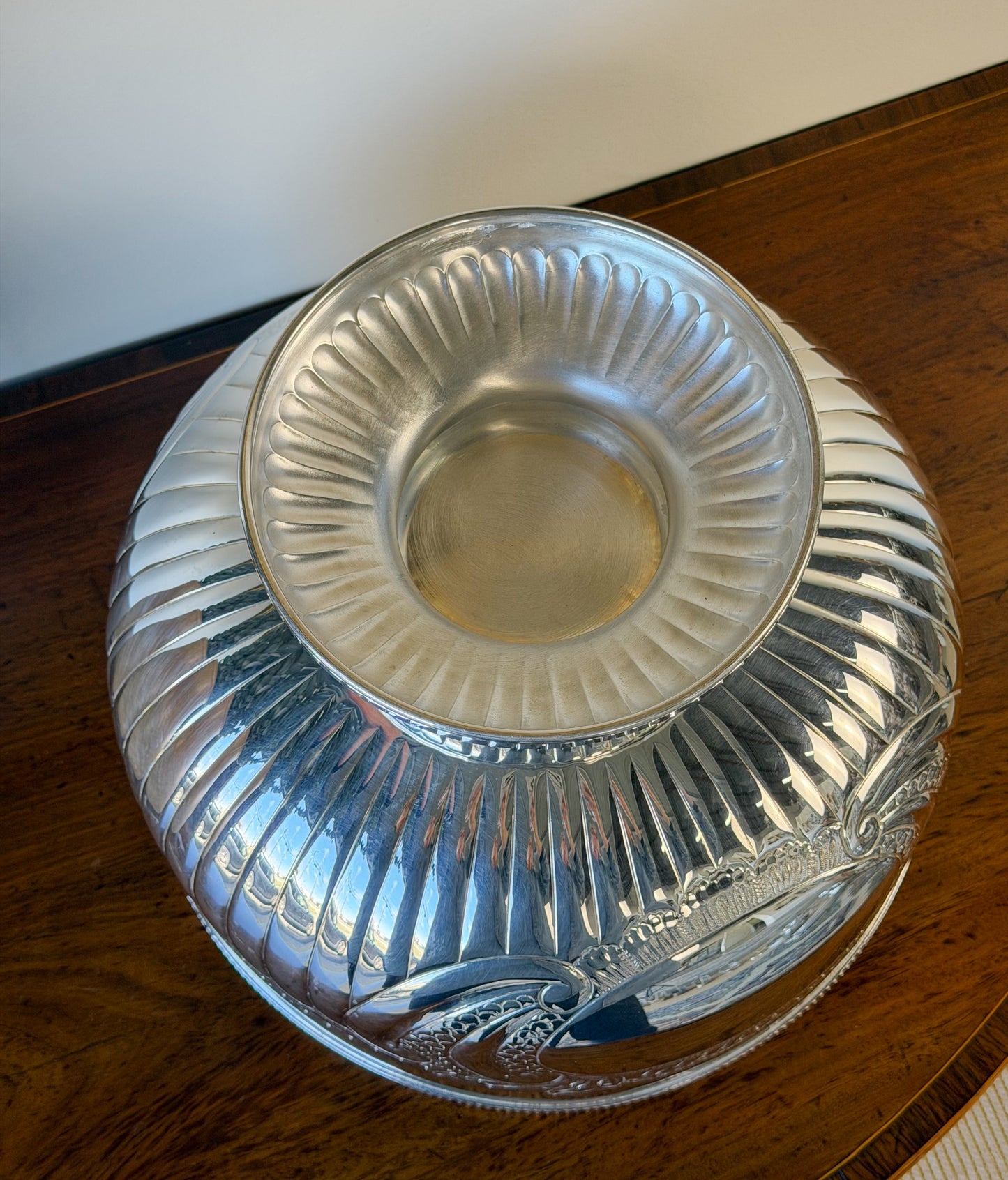 Vintage William & Mary Reproduction Punch Bowl