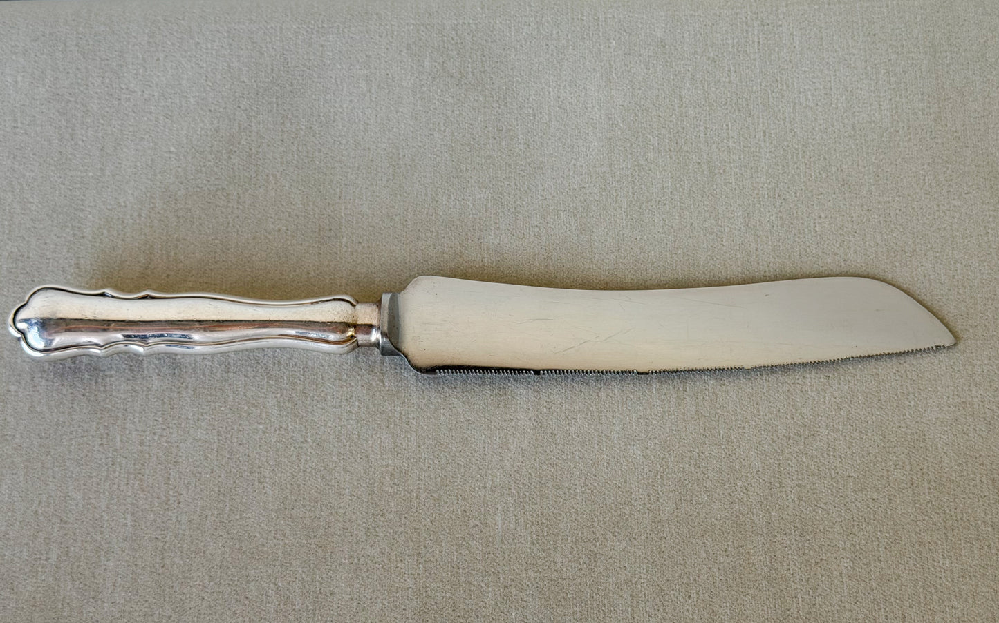 Vintage Sheffield Silverplate Cake Knife