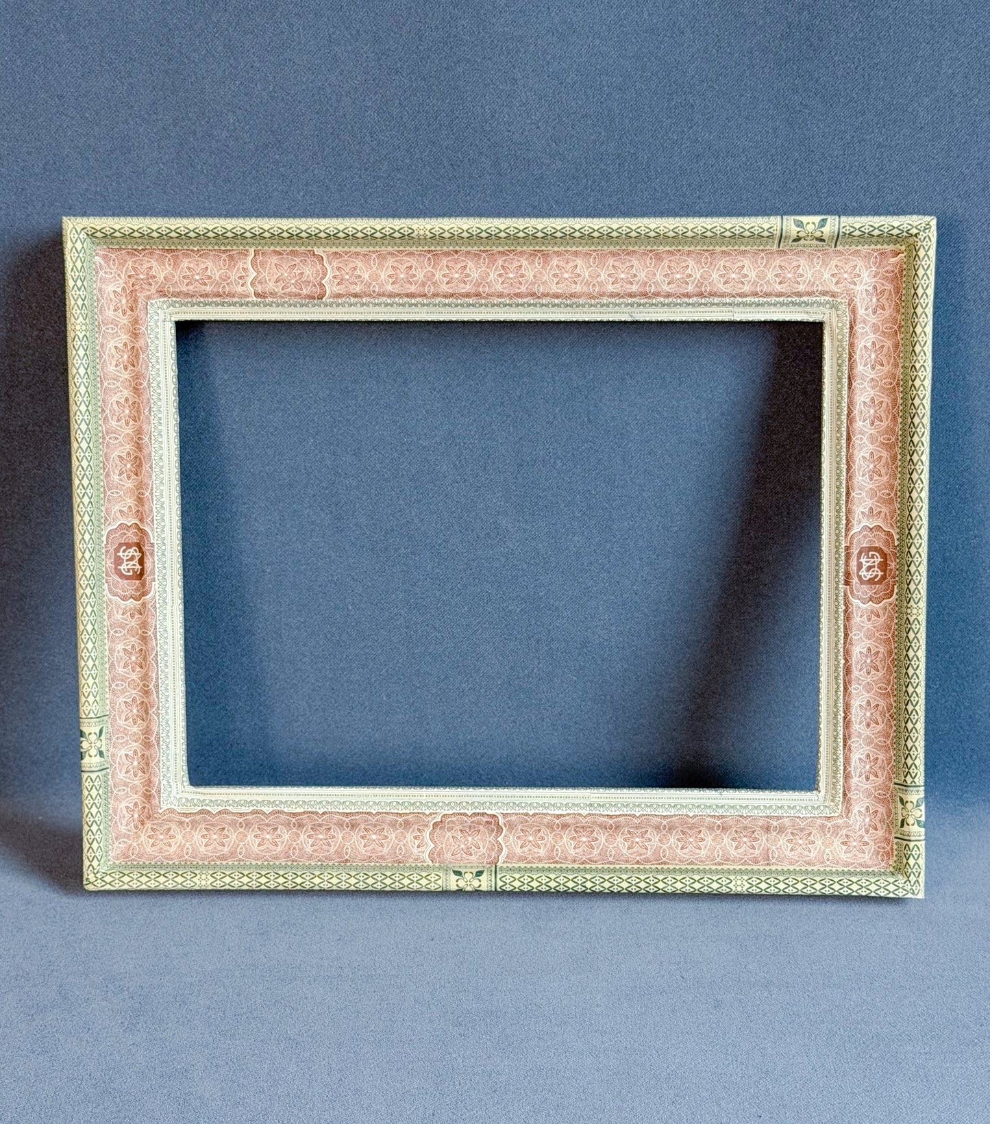 French Découpage Frame No. 4