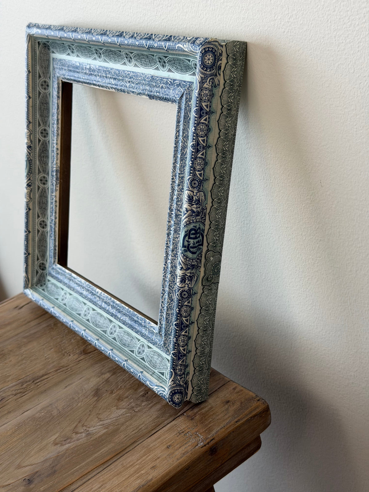 French Découpage Frame No. IX | Square Ridged ‘GDB’ Sides