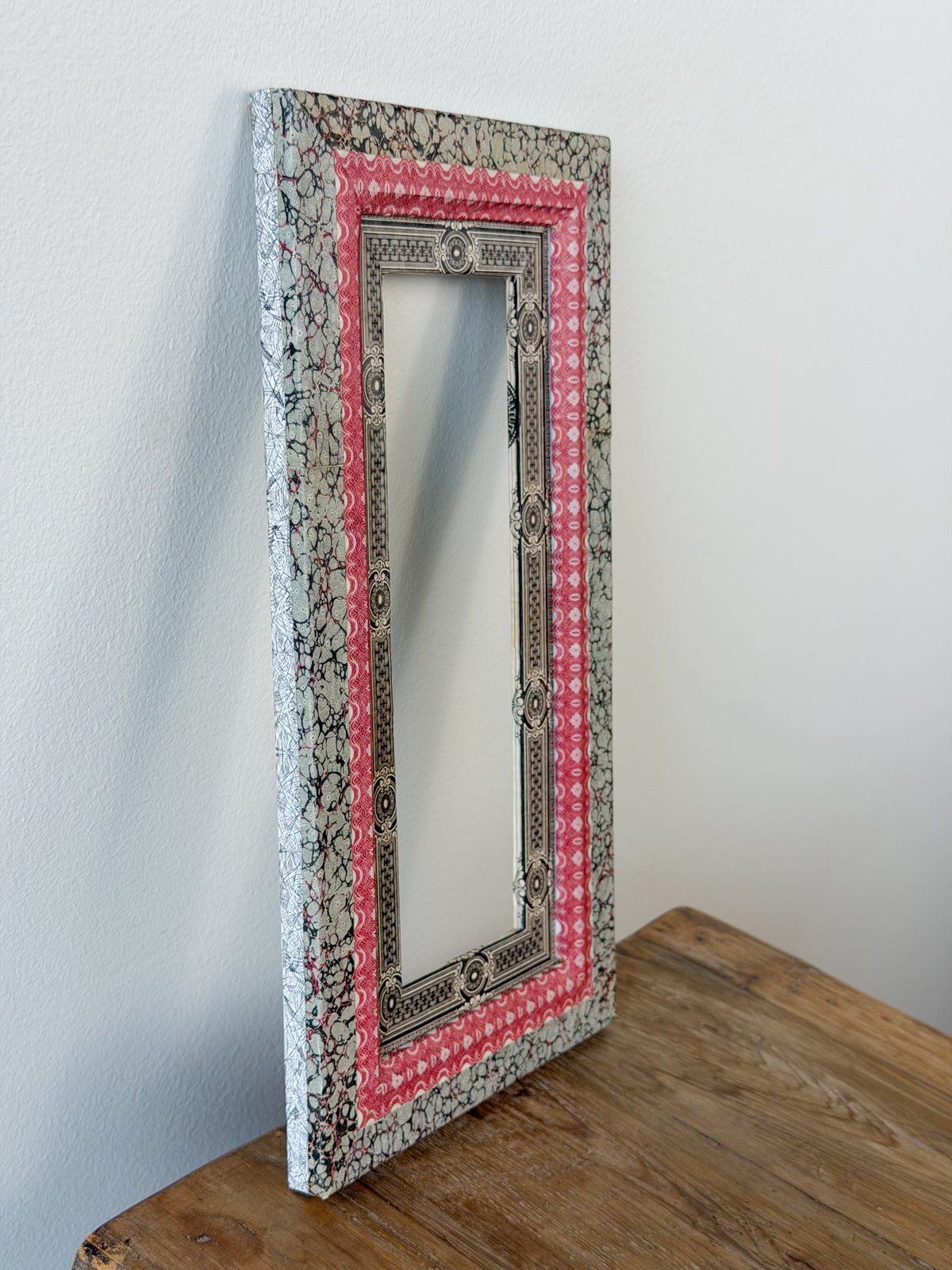French Découpage Frame No. IV | Black/Red Marbled Exterior