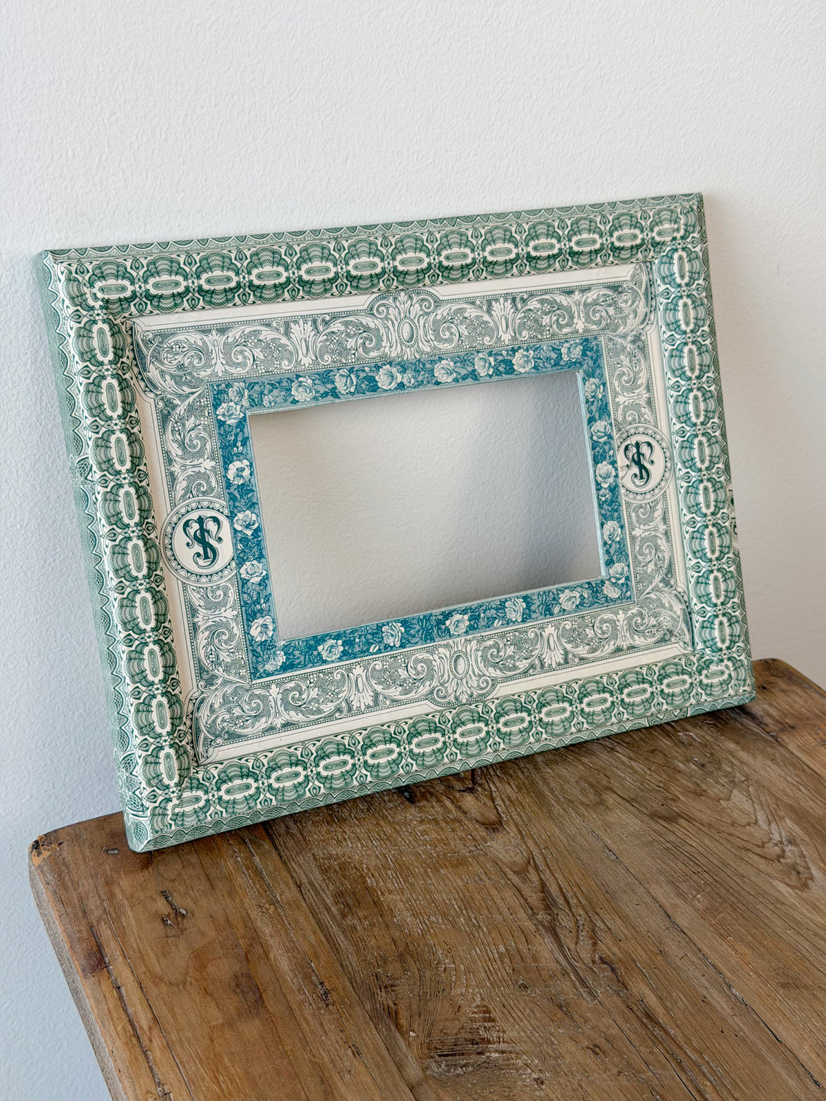 French Découpage Frame No. II | Green Roses “TS”
