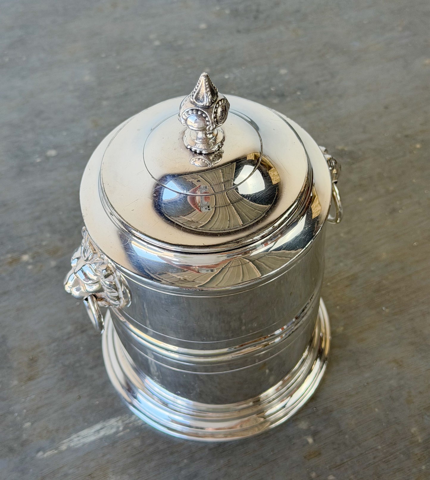 Vintage English Sheffield Silverplate Biscuit Barrel