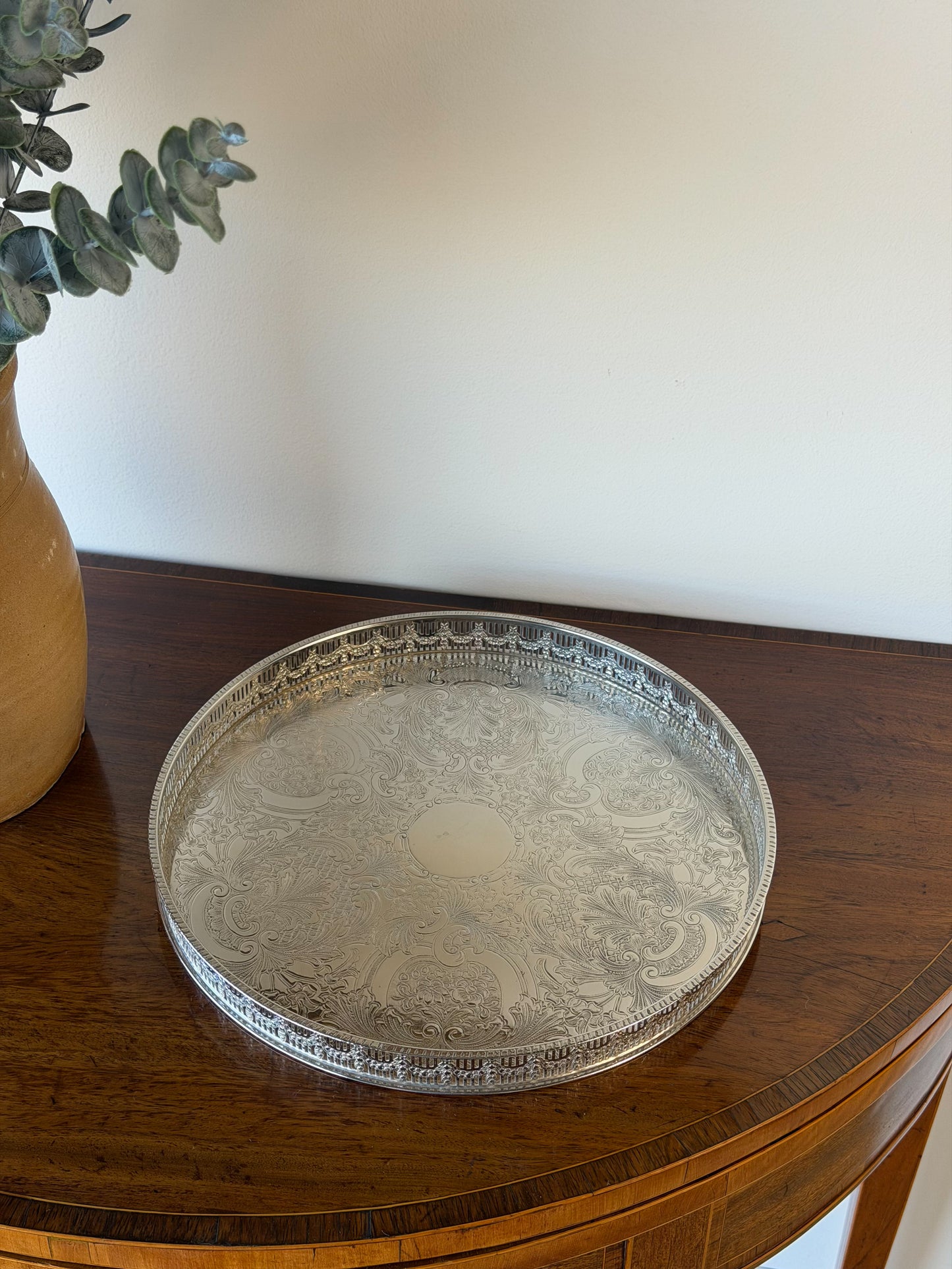 English Silverplate Round Tray (Medium)